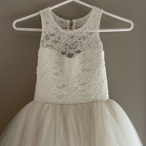 Amalee Accessories Flower girl dress
